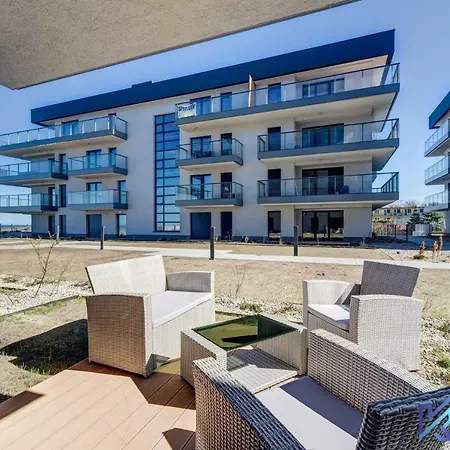 Gardenia Sea Side Topaz 6